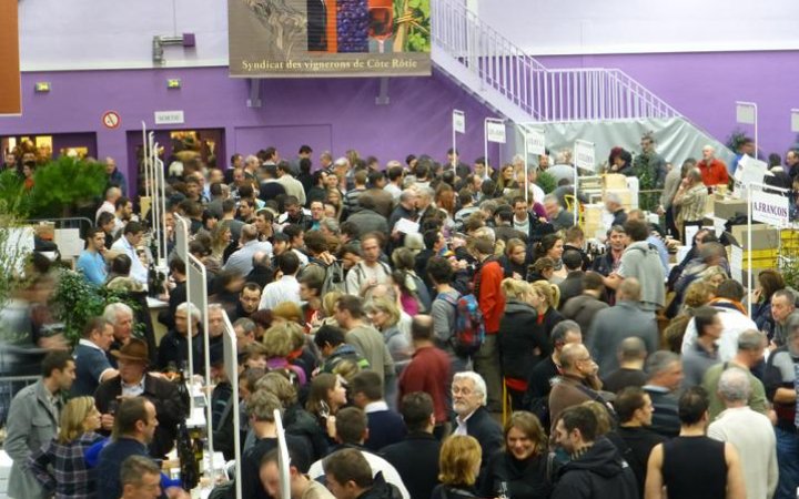 marche aux vins d'Ampui